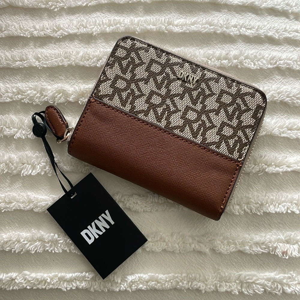 NEW DKNY Wallet